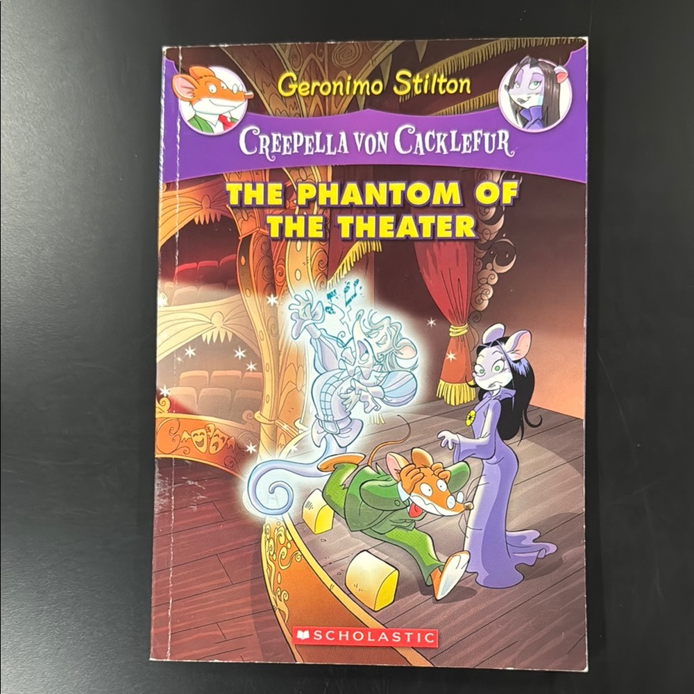 Creepella von Cacklefur #8: The Phantom of the Theater - Paperback Novel